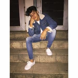 Meet your Posher, Anthony